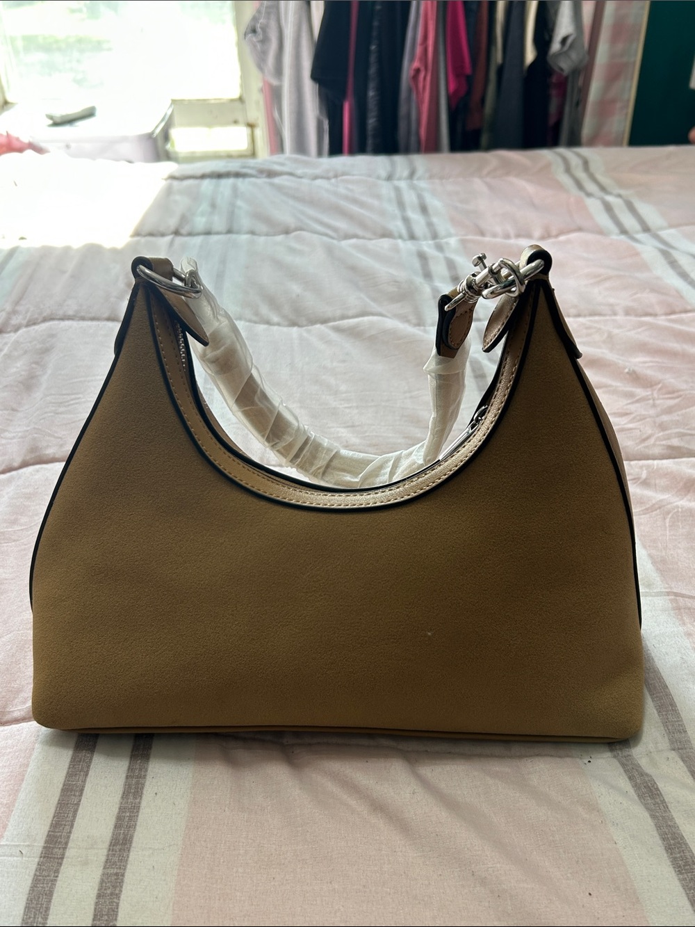 Sleek Tan Shoulder Bag for Women With Crossbody Strap New